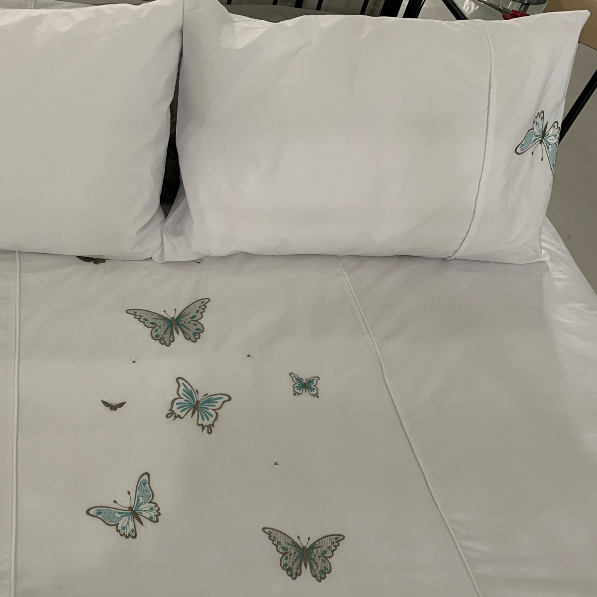 Duvet Cover • Embroidered • Butterflies • 200T • 100% Cotton Percale • White