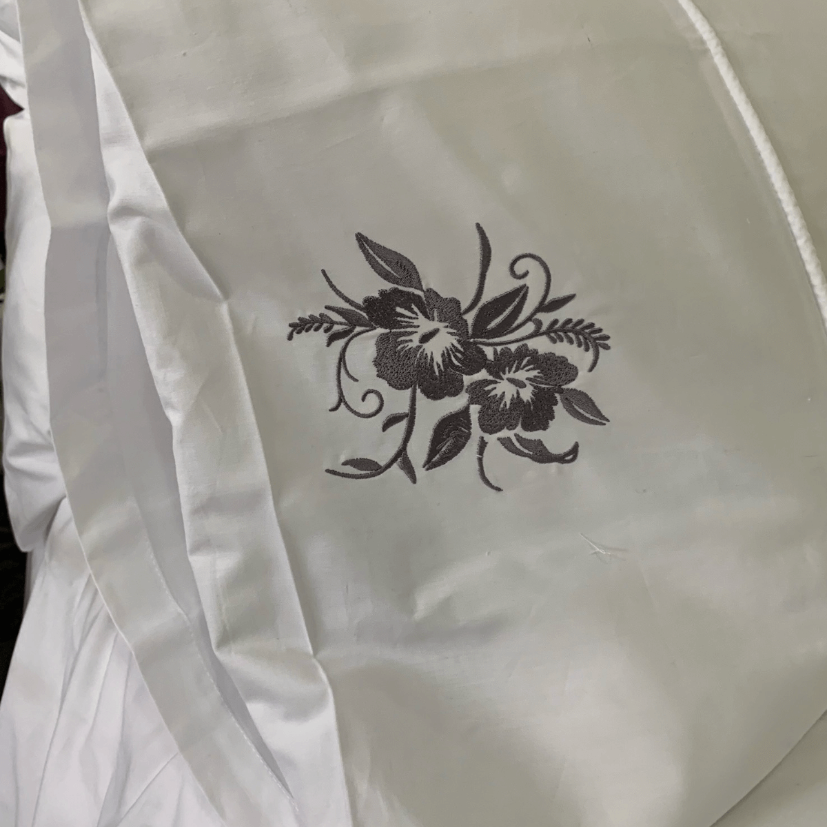 Duvet Cover • Embroidered • Flower • 200T • 100% Cotton Percale • White - Image 9