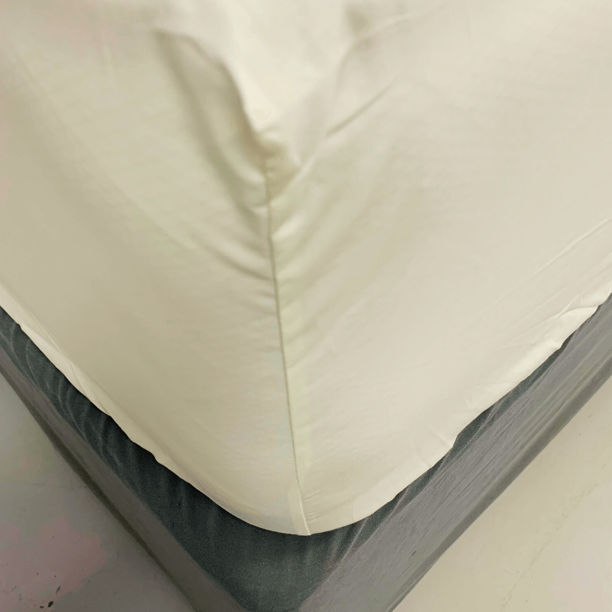 Sheets • Fitted • 200T • 100% Cotton Percale - Image 2